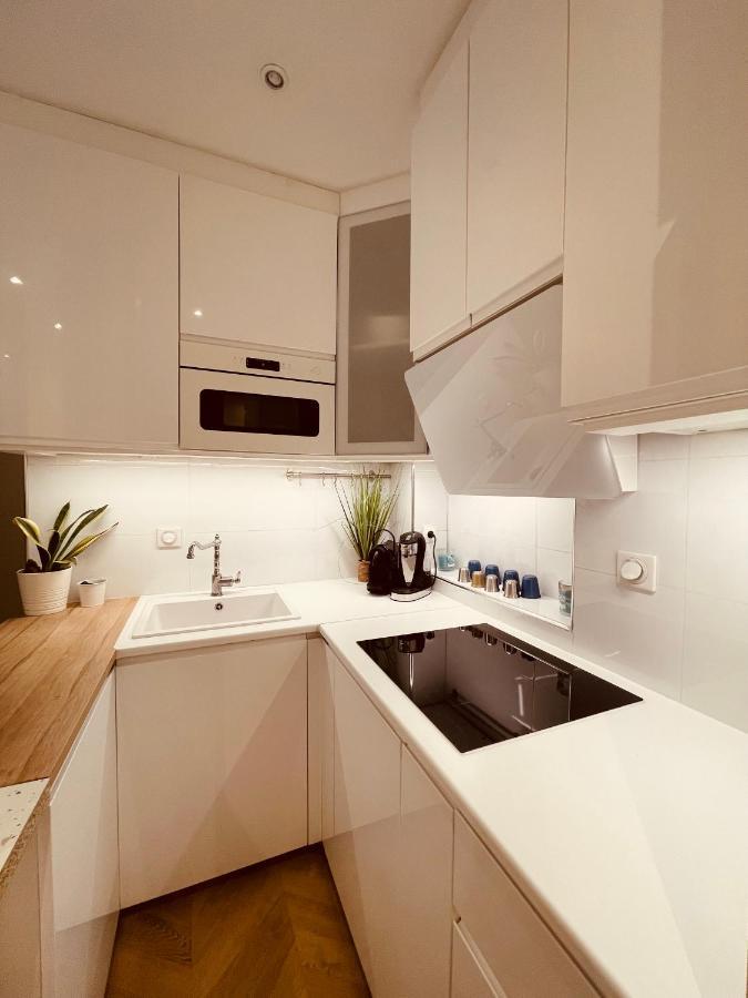 Le Nid Douillet De Patricia Apartment Париж Екстериор снимка