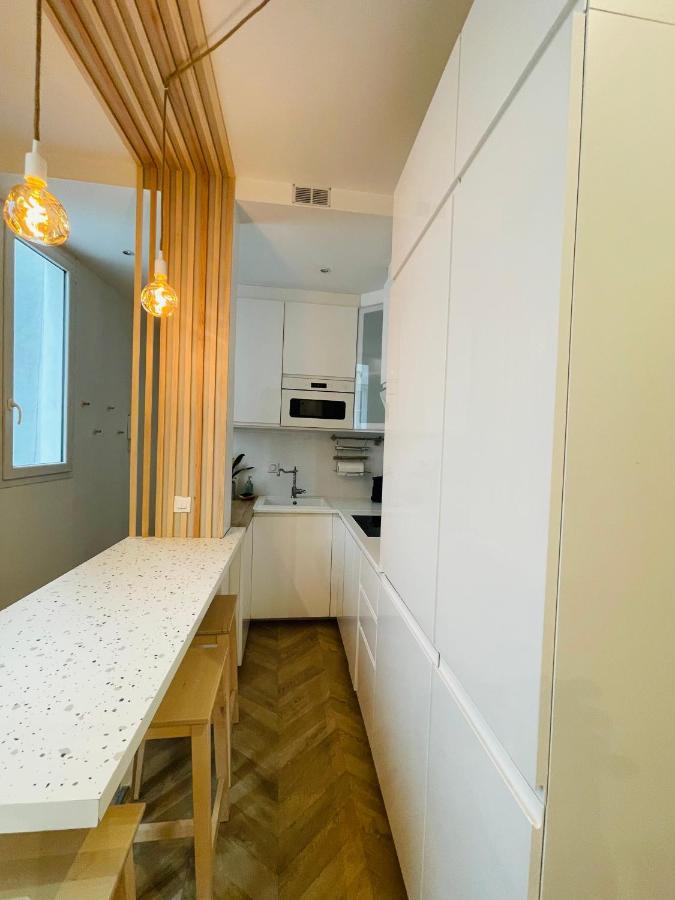 Le Nid Douillet De Patricia Apartment Париж Екстериор снимка