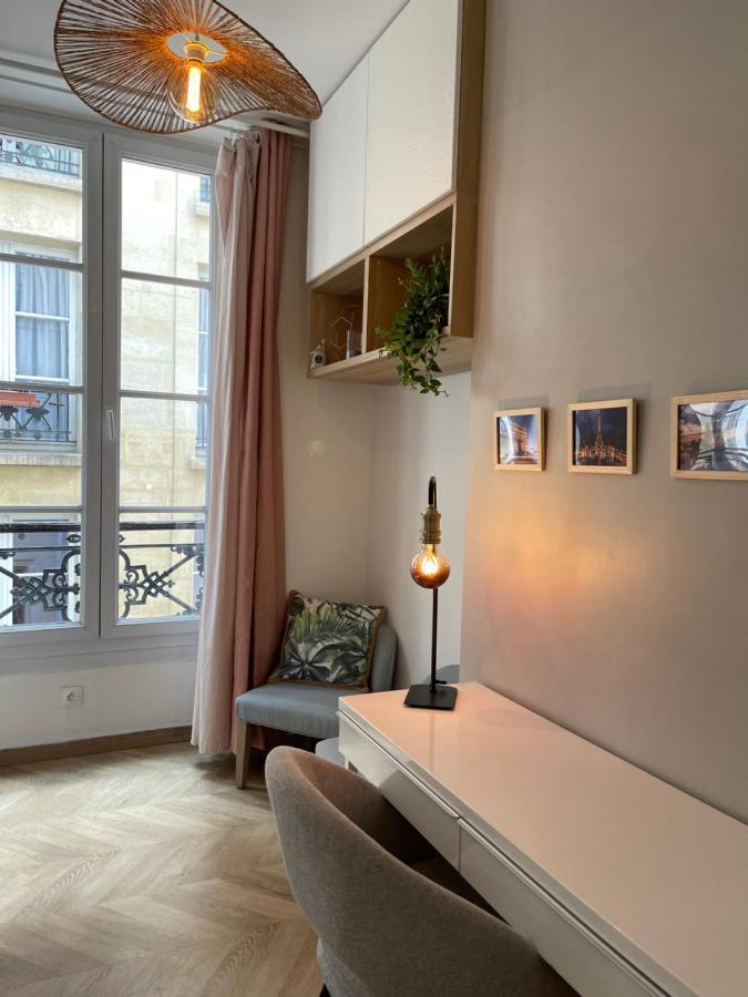 Le Nid Douillet De Patricia Apartment Париж Екстериор снимка