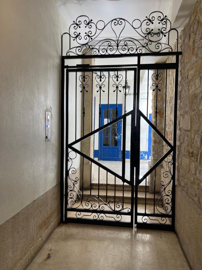 Le Nid Douillet De Patricia Apartment Париж Екстериор снимка