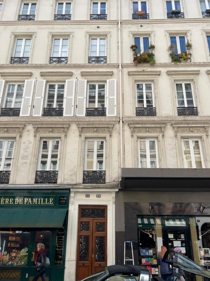 Le Nid Douillet De Patricia Apartment Париж Екстериор снимка