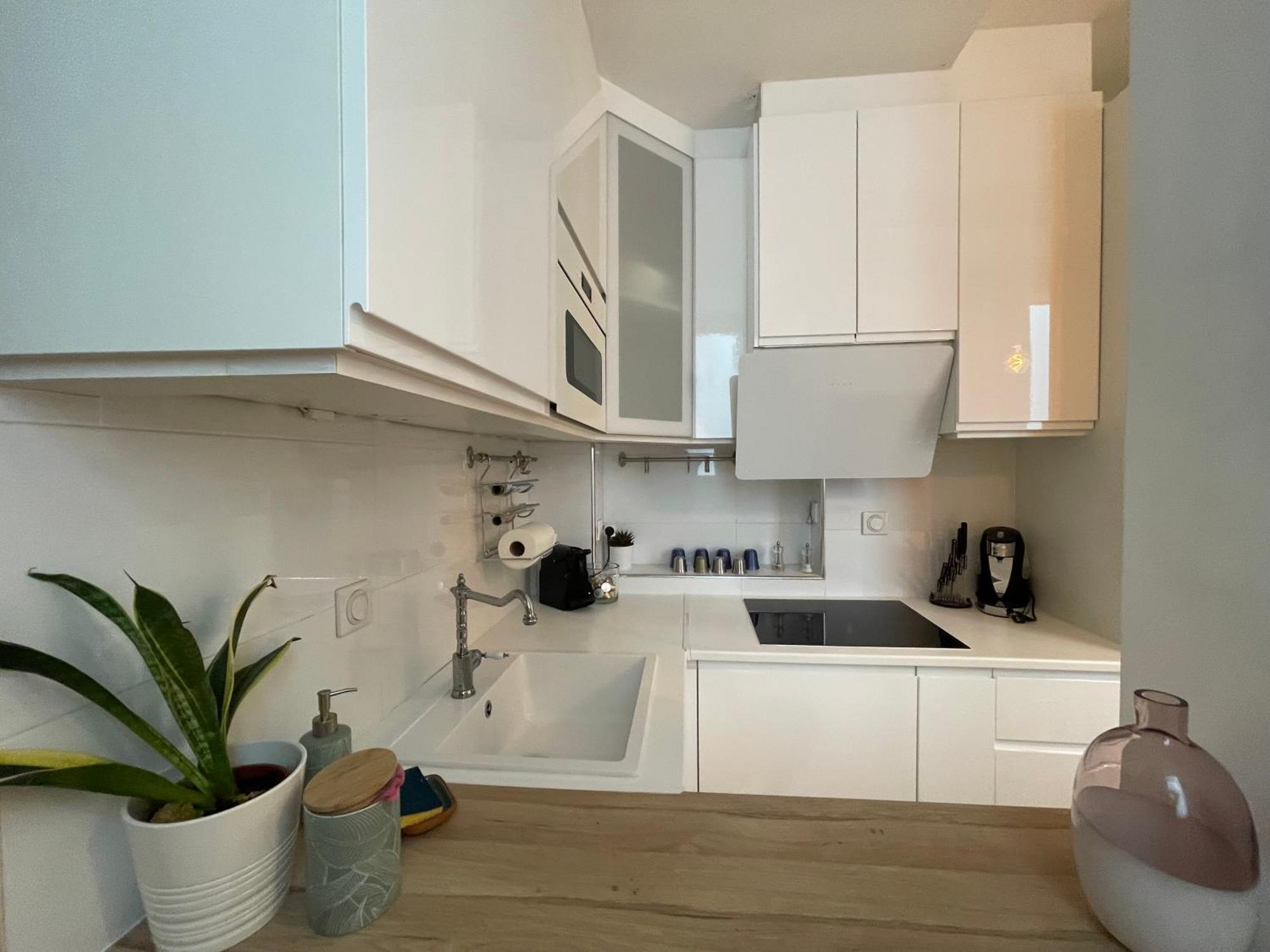 Le Nid Douillet De Patricia Apartment Париж Екстериор снимка